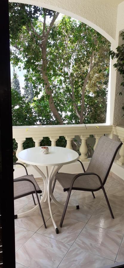 To Spiti Tis Eirinis Apartment Poros Town Ngoại thất bức ảnh