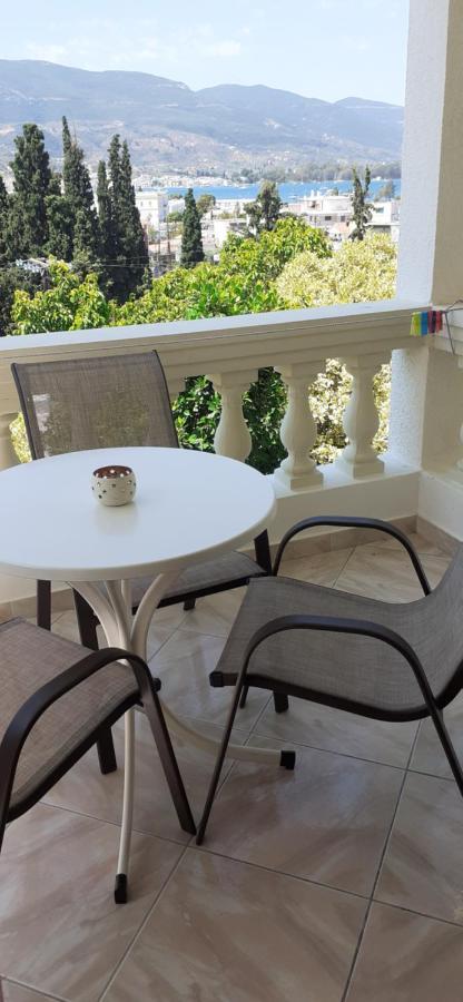 To Spiti Tis Eirinis Apartment Poros Town Ngoại thất bức ảnh
