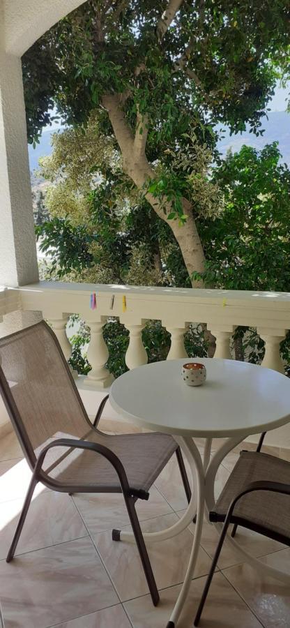 To Spiti Tis Eirinis Apartment Poros Town Ngoại thất bức ảnh