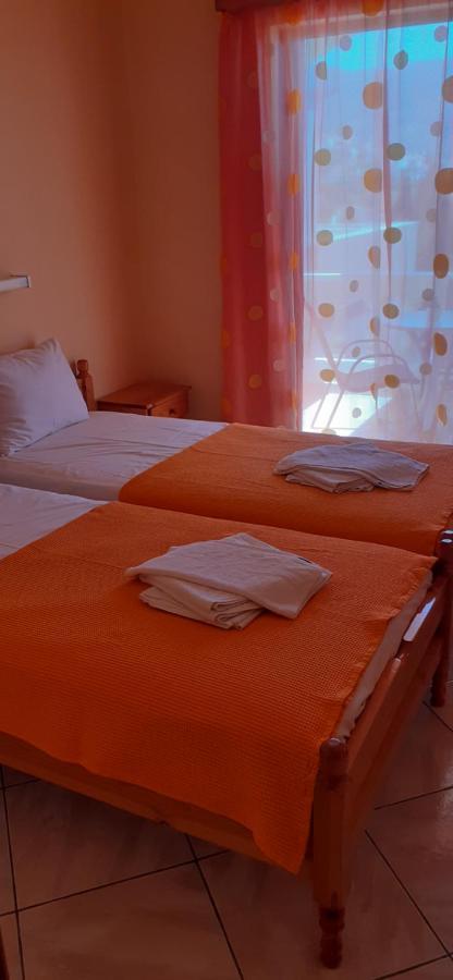 To Spiti Tis Eirinis Apartment Poros Town Ngoại thất bức ảnh