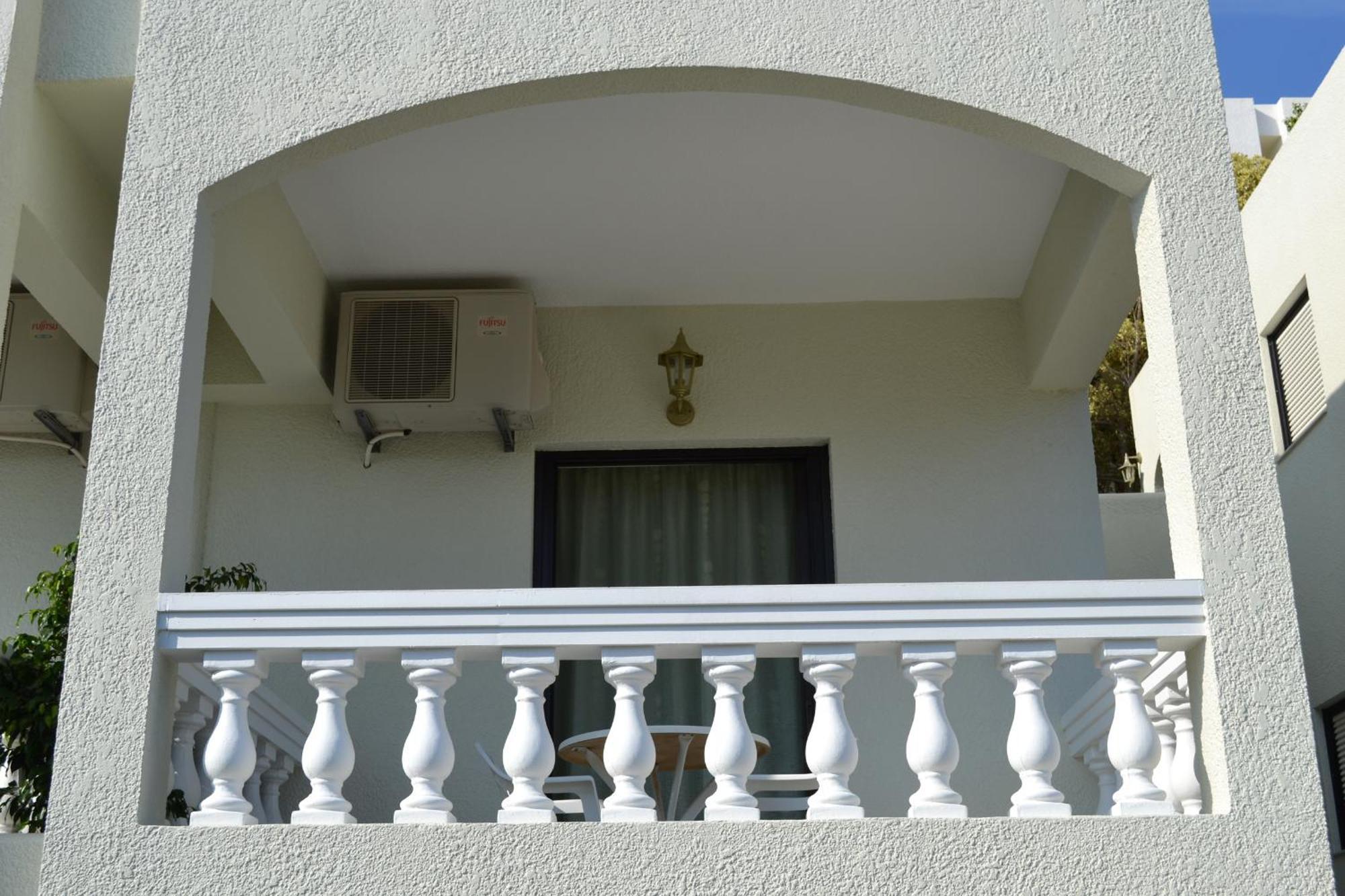 To Spiti Tis Eirinis Apartment Poros Town Ngoại thất bức ảnh
