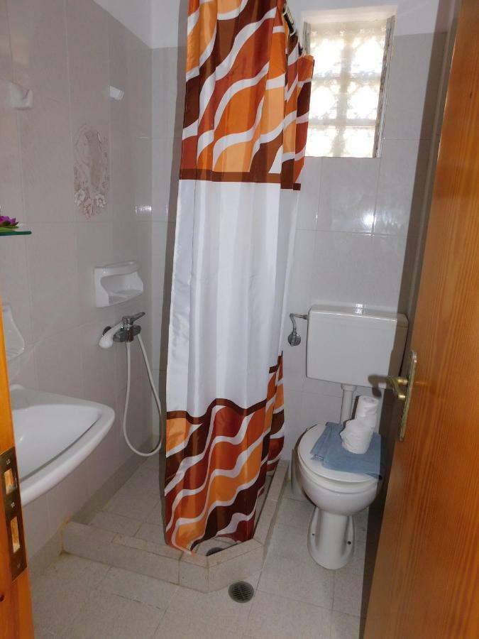 To Spiti Tis Eirinis Apartment Poros Town Ngoại thất bức ảnh